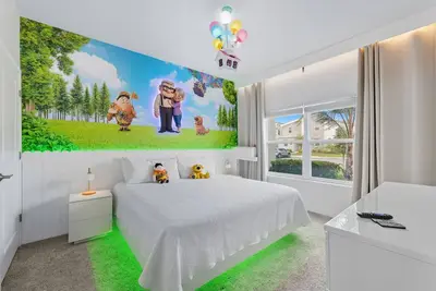 Disney Getaway, Prime Location, Themed Rooms