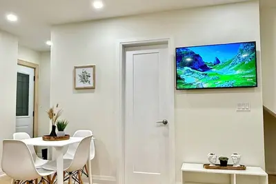 Image de 1 Bedroom Palmerston Downtown- Parking