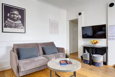 Image de Tbs 104 - Superbe logement Avenue Champs-Elysées