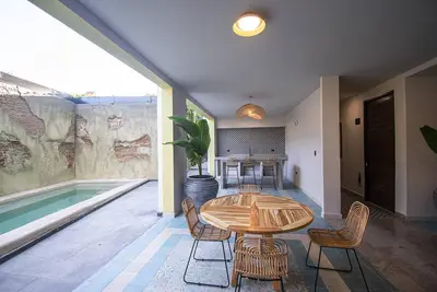 Image de Brand new on Mazatlan's Most Famous Street