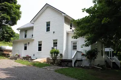 Image de Charming 3-bedroom cottage in lovely Keuka Park- Family friendly