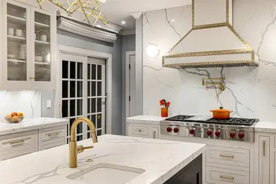 Image de Estate:Spacious 8-bedroom Ultra-High End Lux Mansion in exclusive Short Hills Nj
