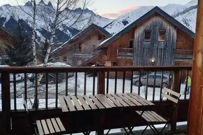Image de Wohnung in Holzhütte in der Nähe der Pisten und Skischule