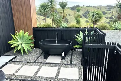 Image de Unique coastal property just 40 mins from the Cbd, the ultimate getaway for 2!