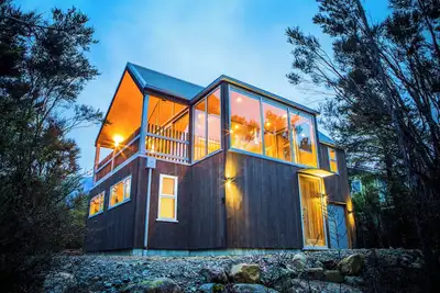 Image de Holiday Home in Nelson Lakes- a peaceful bushy retreat in St Arnaud.