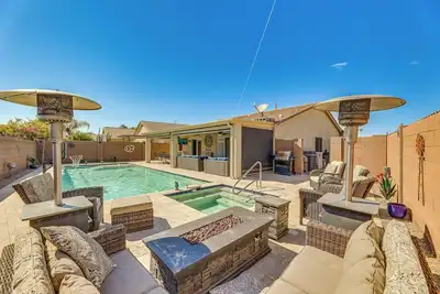 Image de Queen Creek Home w/ Pool: Swim, Golf & Explore!