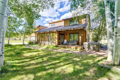 Image de Dog-Friendly Home w/ Hot Tub & Decks in Durango!
