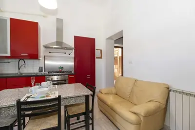 Image de San Donato & Statuto Square Appt x3 with Balcony