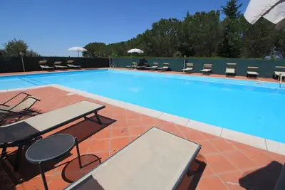 Image de Ferme confortable avec piscine