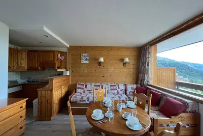 Image de Charmant appartement ensoleillé au pied des pistes avec balcon sud