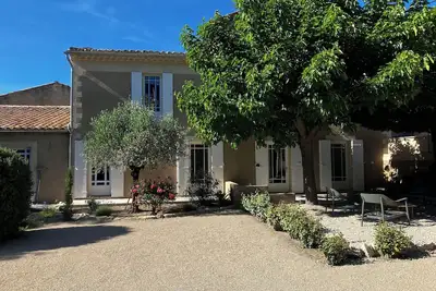 Image de MaisonAdèle\nMaison de campagne entièrement restaurée quartier bucolique