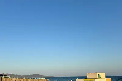 Image de Appartement de 3 pièces idéalement situé avec grande terrasse à La Croix Valmer