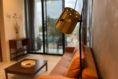Image de Stylish Apartment Near Malls & Siglo Xxi by Lahos