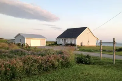 Image de Ocean front Cranberry Cottage. Close-Nfld Ferry, Cabot Trail, Baddeck, Louisburg
