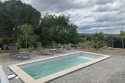 Les Midices, Villa neuve avec piscine