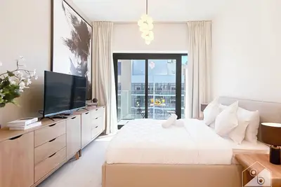 Image de Elegant Stay in Meydan: Balcony & Stunning Views