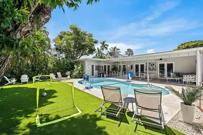 Image de Beautiful 4 Bedroom with Amazing Pool/ Backyard