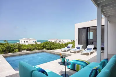 Image de Villa Pluto 2 to 4 Bedrooms with Private Pool Oceanfront