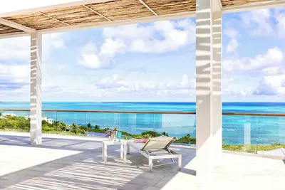 Image de Villa Skyline 2 to 5 Bedrooms stunning Ocean View