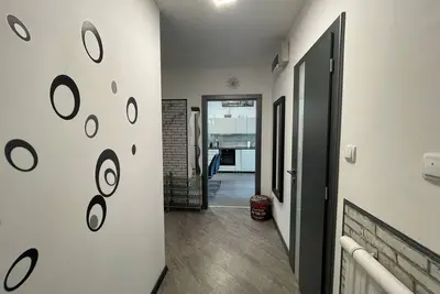 Image de Spacious 4-bedroom apartment with WiFi, Ac in the Heart of Budapest