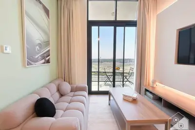 Image de Luxury 1br with Balcony in Azizi Riviera