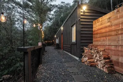 Fernvale Cottage An Enchanting Mountainside Oasis