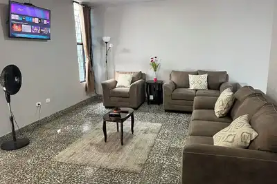 Image de Spacious Home W Private Parking