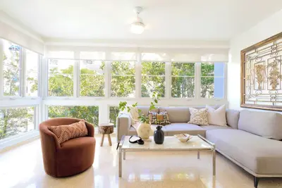 Image de Villa Maria Hidden Gem in Miramar, Sj | Power Generator, Water Cistern, Parking