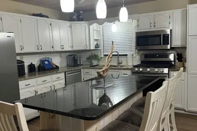 Image de Charming 3-bedroom house with breathtaking views of the Lake of the Ozarks