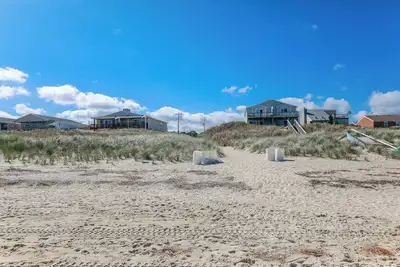 Image de Sojourn's Sea Views with Balcony Sleeps 4