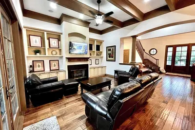Image de Beautiful 4br/4ba. Close to Hhi/Sav/Beu, 5 minutes to Palmetto Bluff's entrance