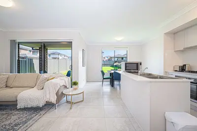 Image de 3 River Mint Avenue, Leppington Nsw 2179