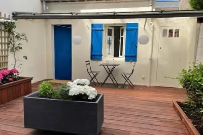 Image de Superbe studio avec terrasse au centre ville