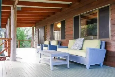Image de Tree & Sea - huge dual living, sleeps 11