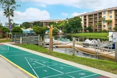 Image de 3 Hilton Vacation Club Aqua Sol, Water Park, Disney