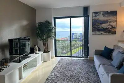 Image de Sunset Seas View Modern T1 Self Catering Apartment