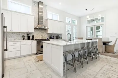 Image de Seagrove - Carriage House Golf Cart, Deeded Beach Access, Private pool & Bikes