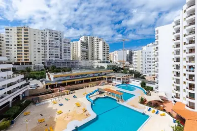 Image de Kojima Black Apartment, Praia da Rocha, Portimão