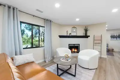 Image de Red Rock Serenity:Tranquil Retreat, Hot Tub, Bbq&New