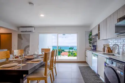 Image de Casago 1102, Brand New Rental with Spectacular Ocean Views