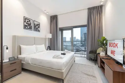 Image de Awesome Studio at Park View Tower in Jvc with Skyline Views