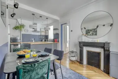 Image de Appart. Parisien Élégant - Proche Incontournables