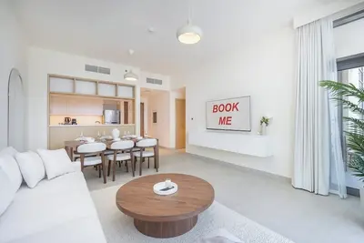 Image de Prestigious 2-Bedroom Unit with Waterfront Charm in Dubai Creek Harbour