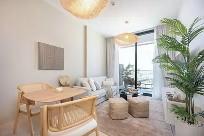 Image de Modern 1-Bedroom with relaxing balcony in Binghatti Crest, Jvc
