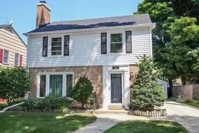 Image de 3br Whitefish Bay Wonder!