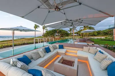 Image de Punta PacĂfico Siete in PacĂfico Estates by Mita Residential. Staff, Golf Carts, Cinema, Pool