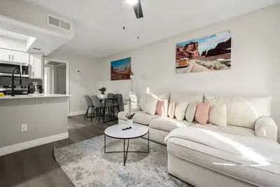 Image de Modern 1b1b Scottsdale - Free Parking