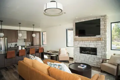 Image de New Mountain View condo