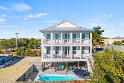 Image de ☀️Private Pool~Sleeps 16~Front & Back Porch~Walk 2 Beach~Pet Friendly~Sealah🏖️