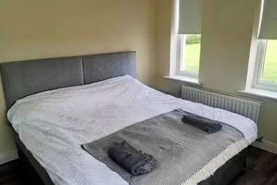 3 bed house with 2 living areas and 2 bathrooms
